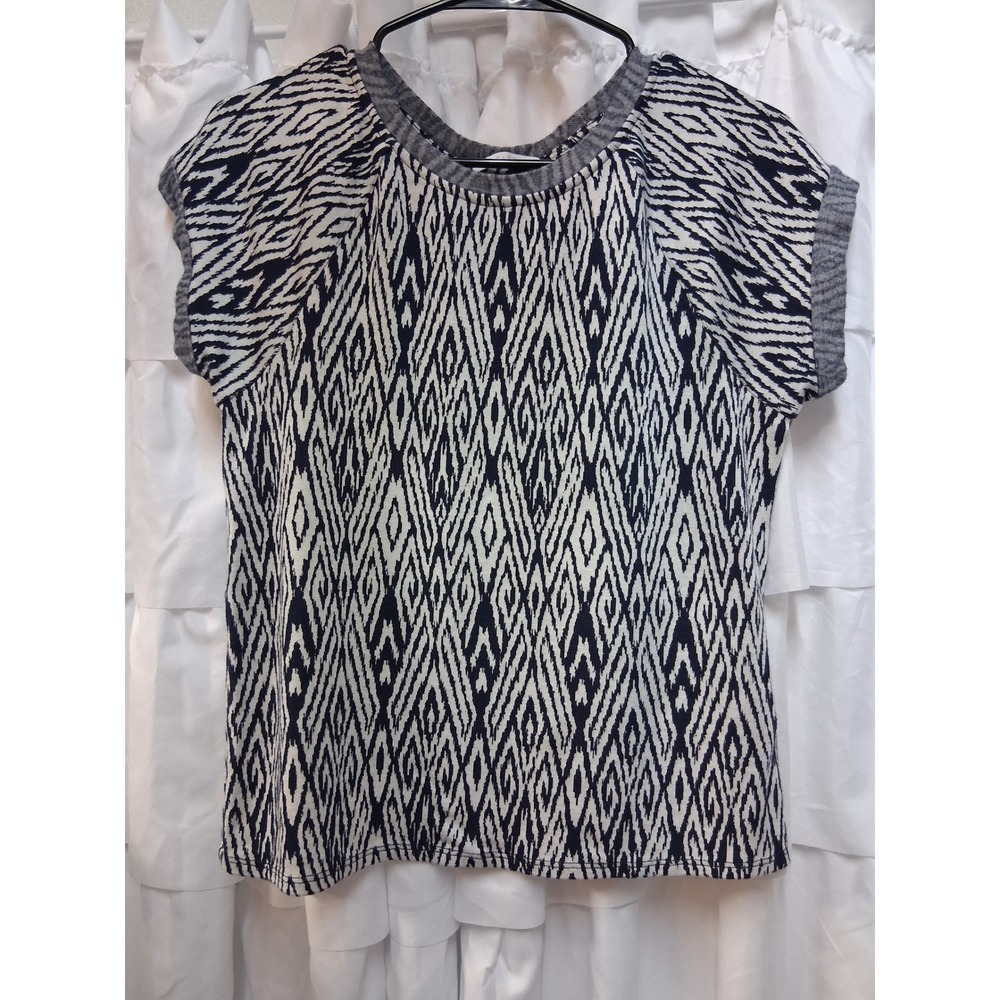 Tart Collections Ikat Diamond Print Tulip Back Top Navy White XS 1623